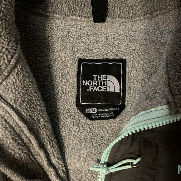 North face jacket - Picture 2 of 2